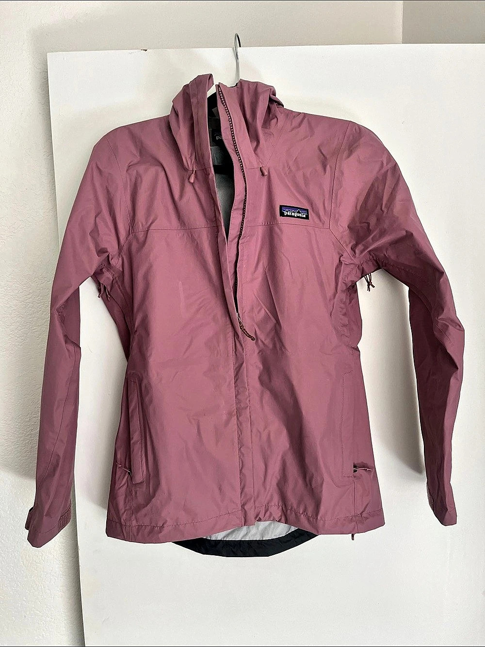 Patagonia Torrentshell 3L Rain Jacket Pink XS